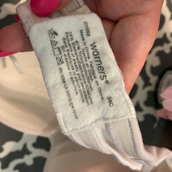 Warners White Bra 34C  - Picture 4 of 5